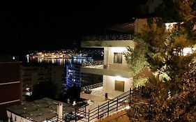 Jericho Rooms